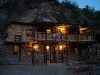 Пещерный отель Makkedaat Cave